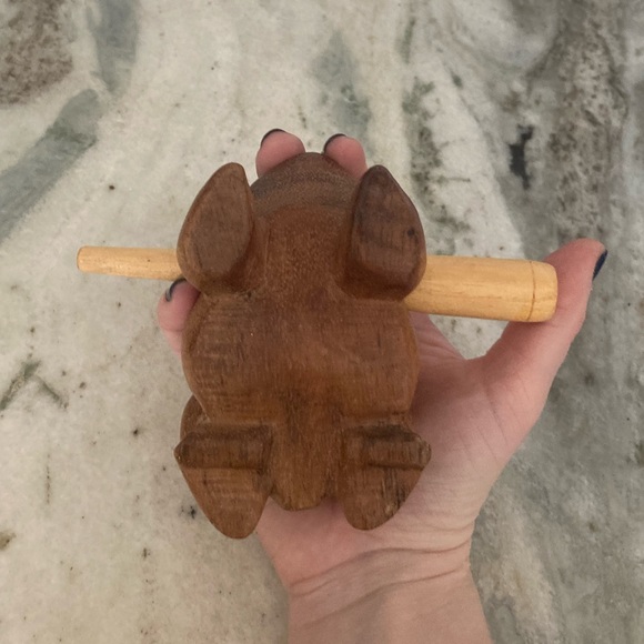 Handmade Wood Croaking Frog - Picture 6 of 6